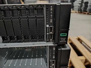 HPE DL385 G10 PLUS Server 8X2.5"（8NVME）P408I 2x800W Buld system - Picture 1 of 4