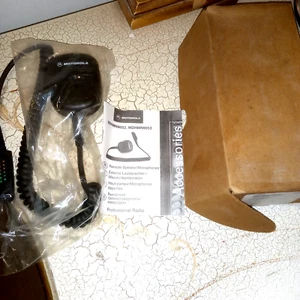PRODUTTORE DI APPARECCHIATURE ORIGINALI MOTOROLA MDHMN9053 microfono PALM altoparlante remoto compatto cancellazione rumore - Foto 1 di 5