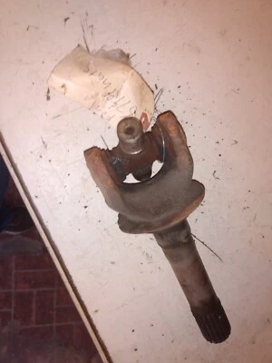 Ford F150 Bronco 1987 1988 87-88 4x4 eje exterior delantero brida sombrero superior  Foto 1 de 3