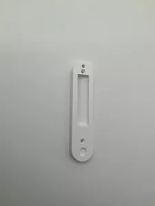 Placa de montaje de timbre a batería Google Nest con 20° orientado a la izquierda todo en uno - Imagen 1 de 5