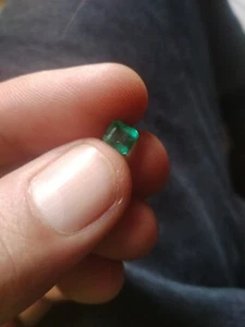 1.10Ct Esmeralda Natural Origen Zambia Sin Tratar Solo Aceite Incoloro - Imagen 1 de 12