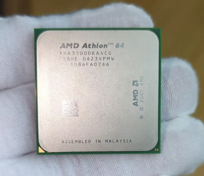 Procesador AMD Athlon 64 3500+ 2,2 GHz (ADA3500DKA4BW) Foto 1 de 2