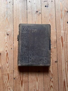 Antique Victorian Photo Album c1800s Empty – Ornate, Leather, Damaged - Picture 1 of 9