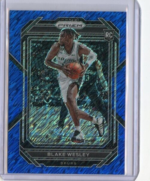 2022-23 Panini Prizm Blake Wesley FOTL Blue Shimmer Rookie /35 #264 Spurs