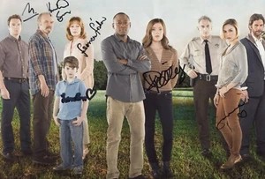 Foto firmada por el elenco de Resurrection 6x Frances Fisher Kurtwood Smith +++ autógrafos - Imagen 1 de 10