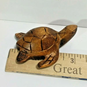 Small Hard Wood Art Sculpture, Turtle - Made In Bali, Indonesia - Nature - Picture 1 of 3