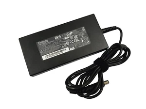 Chicony A18-135P1B A135A035P 20V 6.75A 135W AC Power Adapter PSU - Bild 1 von 2