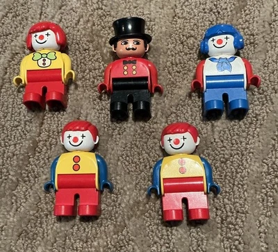 Vintage 1988-1990 LEGO Duplo Circus Ringmaster & Clown Minifigures Lot Of 5 - Image 1 of 2