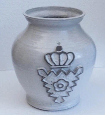 Seltene große alte Keramik Vase Bückeburg Wappen Schloß Handarbeit 24cm - Bild 1 von 4