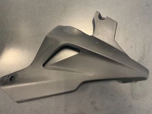 Used OEM 2011-2013 Honda CBR250R Right Belly Fairing 64310-KYJ-900 - Picture 1 of 11