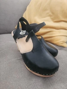 Swedish Hasbeens T-Strap Sky High Clogs in Black Leather Size 40/ US 10 - Picture 1 of 9