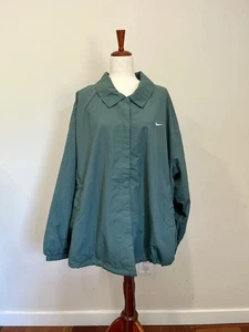 Chaqueta de Entrenador Nike Sportswear Essential Grande Tejida UV Plus 3X Verde HF9269 - Imagen 1 de 7