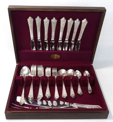 Vintage 46 Piece Newbridge EPNS Republic of Ireland Celtic Silverplate in Case - Image 1 of 4