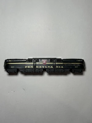Lionel 1/120 Scale Die-Cast Loco Pennsylvania GG1 - Image 1 of 4