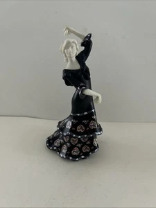 2012 NADAL Resin Beautiful Girl Numbered Edition Designed by Valiente, Spain - Bild 1 von 6
