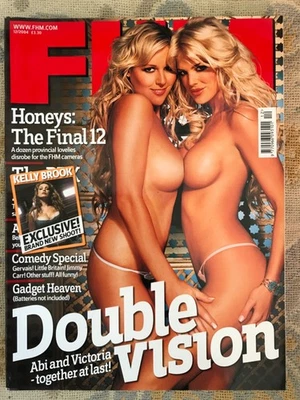 FHM Magazine December 2004 Kelly Brook VGC. - Image 1 of 4