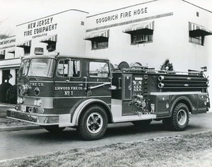 Linwood NJ 1970s Great Eastern Pumper 8x10 Fire Apparatus Photo - Picture 1 of 1