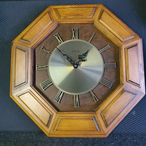 Vintage Elgin Wall Clock 15.5 Inch Wooden Tested Works! Cover