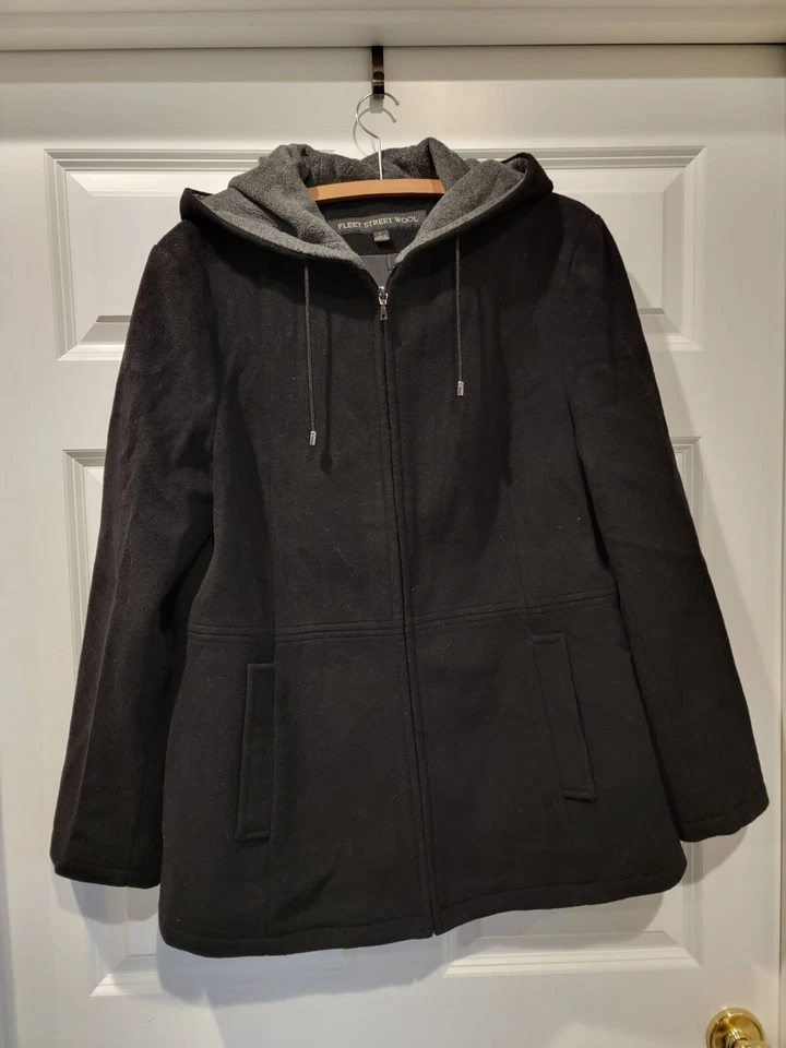 Chaqueta con capucha de lana negra con cremallera Fleet Street LTD de colección para mujer talla L Foto 1 de 3