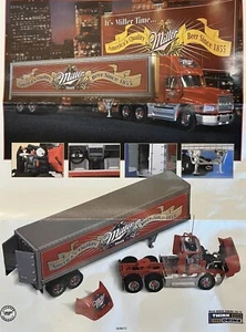 Franklin Mint Mack CL Tractor w/Dry Goods Trailer - Miller Brewing - 1:43  - Picture 1 of 8