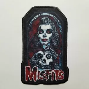 MISFITS IRON ON PATCH - Picture 1 of 1