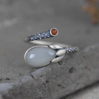 I05 Anello Fiore Bianchi Giada Argento Sterling 925 Misura Regolabile - Immagine 1 di 4