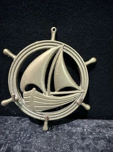 Vintage Brass Nautical Wall Key Holder. Ref C19 - Picture 1 of 14