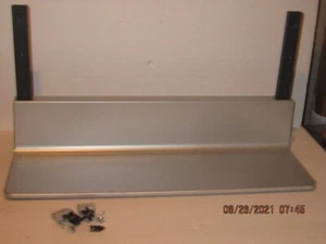 Magnavox 37MF231D/37 TV-Ständer/Sockel/Halterung mit Hardware und 2 Lautsprechern - Bild 1 von 8