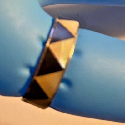 Enameled Ring Silver & Opalescent Ivory Triangles Inner Diameter Size 6  (16mm) - Image 1 of 3