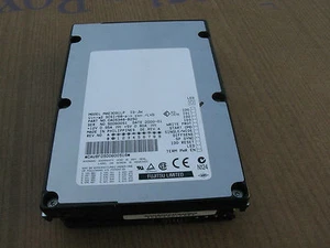 Fujitsu MAE3091LP 9GB Scsi 68pin 3.5" 7200 RPM - Afbeelding 1 van 3