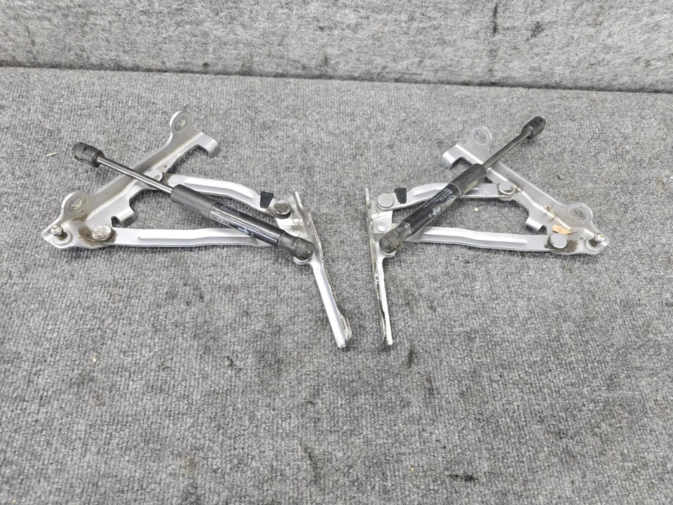 2013-2016 Scion FRS Subaru BRZ maletero cubierta tapa bisagras amortiguadores par OEM PLATEADO V19 Foto 1 de 4