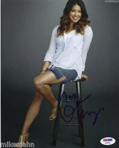 Gina Rodriguez Jane the Virgin Andrea Autograph 8x10 Photo PSA DNA COA ms-91 - Picture 1 of 2