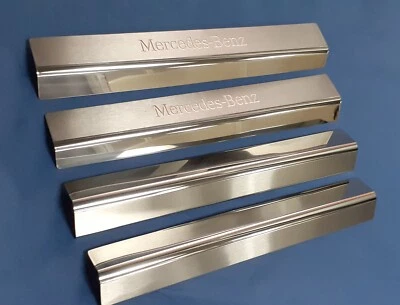 Conjunto de soleira de aço inoxidável cromado 4 portas para 2000-2007 Mercedes W203 classe C sedã - Imagem 1 de 4
