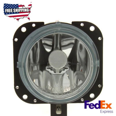 Fog Light Halogen Fits 2001-2006 Mazda Tribute Miata MPV - Image 1 of 4