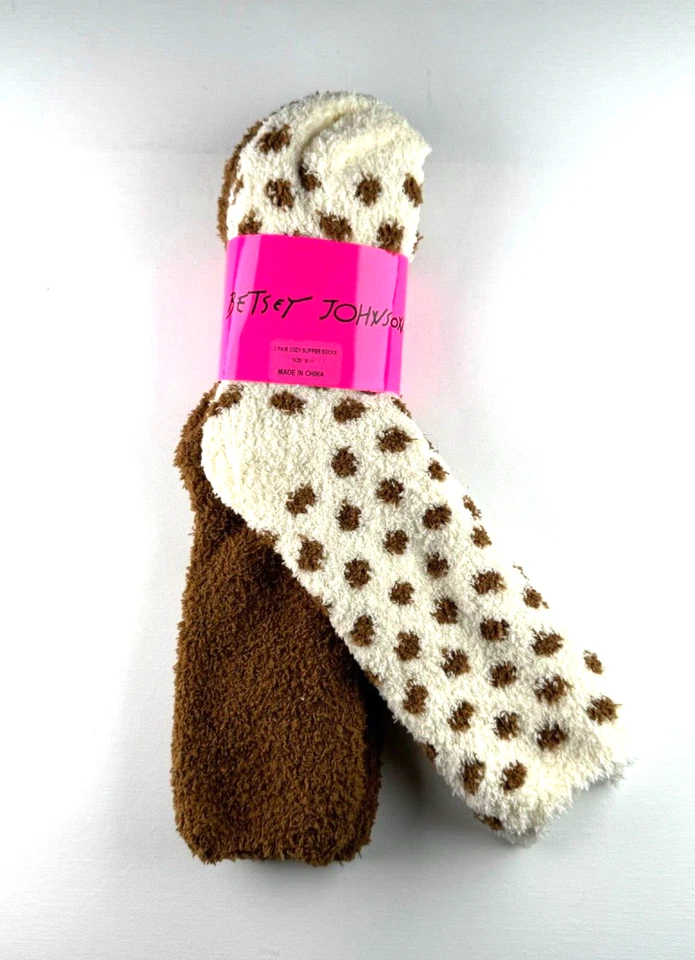 Betsey Johnson Cozy SLIPPER Socks 2 Pairs Sz9-11 Womens Fuzzy Warm Snowflake