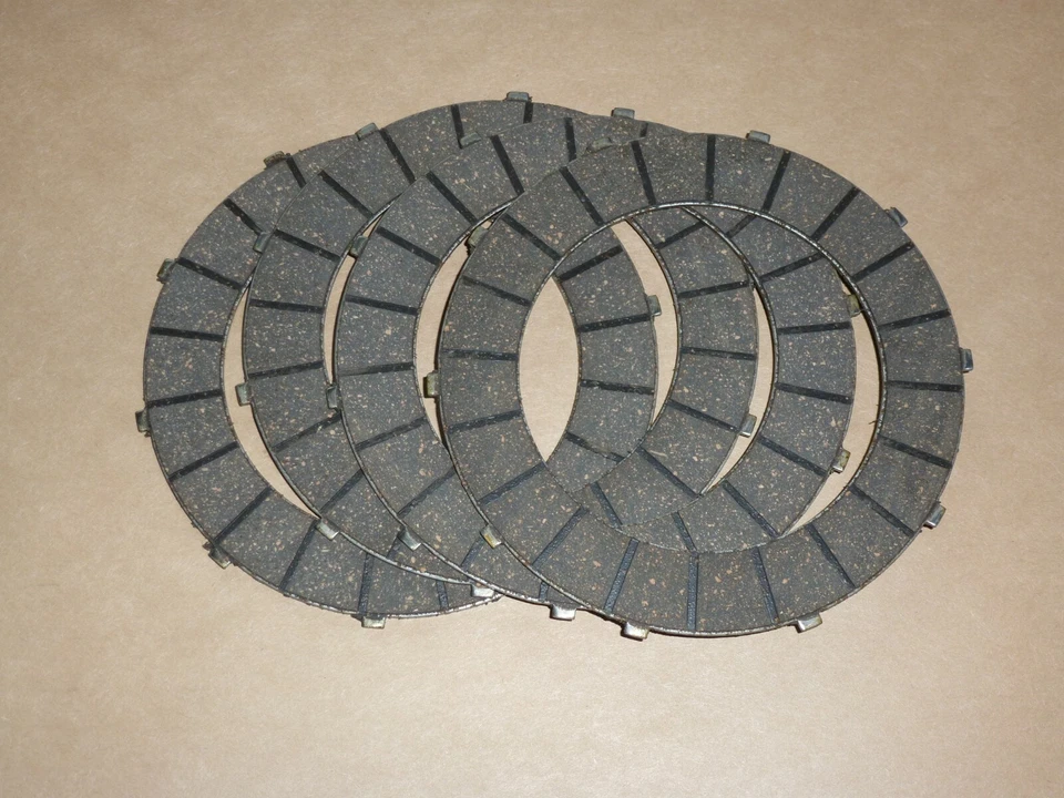 Комплект из 4 пластин с одним сцеплением BSA C15 B25 B40 B44 250 350 441 57-2726 трение - Изображение 1 из 1