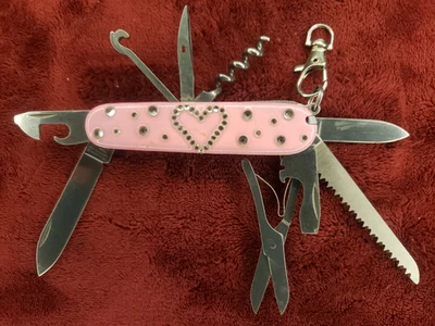 Navaja suiza Victorinox corazón rosa estrás cazador proyecto artístico Foto 1 de 4