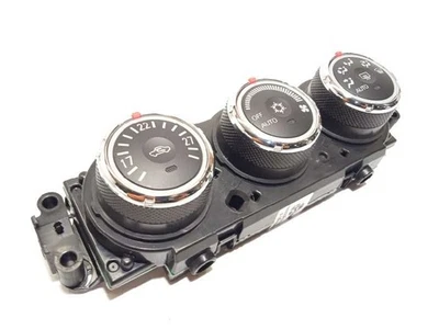 7820A115XC COMMANDE DE CLIMATISATION / CHAUFFAGE / 7011712 POUR MITSUBISHI LANCE Foto 1 de 4