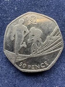50-p-Münze Olympische Spiele London 2012 50 Pence selten Triathlon zirkuliert - Bild 1 von 4