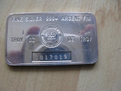 VINTAGE RCM Royal Canadian 1 oz Bar # C017019 Bullion 999 Silver Bar - Image 1 of 4