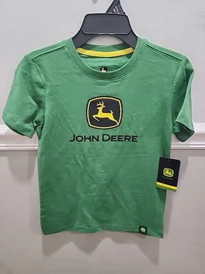 BOYS SHORT SLEEVE JOHN DEERE LOGO GREEN PULLOVER T-SHIRT TEE SIZE S 6 / 7 NEW - Image 1 of 4