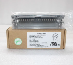 HONEYWELL 900TEK-0101 TERMINAL BLOCK - Picture 1 of 10