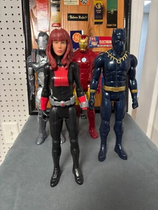 Vier Marvel Avenger Figuren, groß - 11" groß - in sehr gutem Zustand - Bild 1 von 7