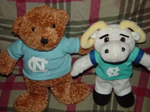  Tacones alquitranados de Carolina del Norte Bear and Talking Ram - Imagen 1 de 9