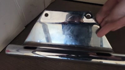  Suzuki C90 Boulevard/Intruder  Front Turn Signal Stay / Bar - Image 1 of 2