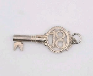 Vintage Silver 18 Eighteen Happy Birthday Key Pendant Charm Necklace Bracelet - Picture 1 of 3