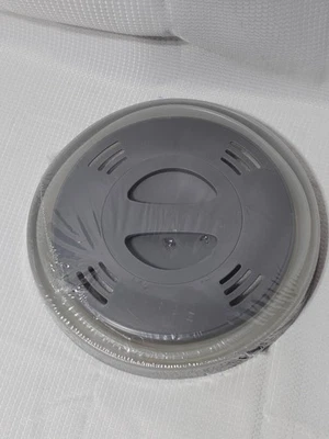 Collapsible Microwave Plate Cover Splatter Guard Lid Gray Ventilated – New - Image 1 of 2