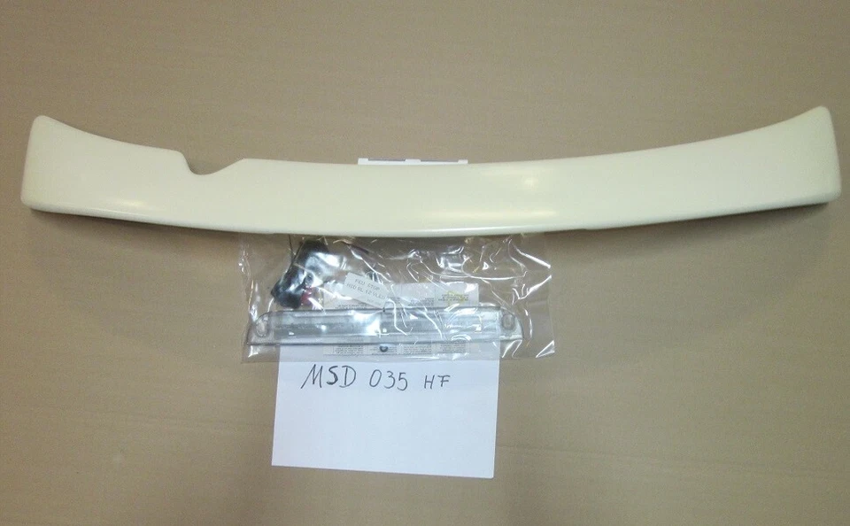 Heckflügel mit 3. Bremsleuchte Opel Vectra B - Fließheck  - Bild 1 von 1