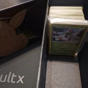 Cartas Pokémon Juego de cartas coleccionables Shining Fates Bundle x175, inc holos - Imagen 1 de 1