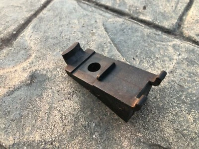 Soporte de montaje de enfriador de aceite BMW ORIGINAL OEM 17211719126 325i 325is 325ix Foto 1 de 4